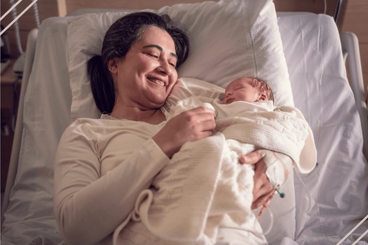Can You Use Retinol While Breastfeeding? Here's What You Need to Know.