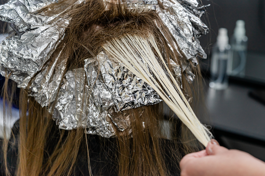 Can You Bleach Wet Hair?